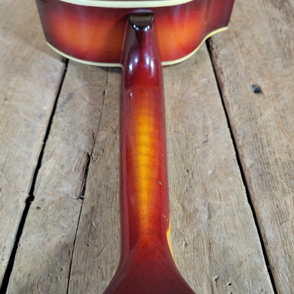 Kay 1950s Venetian Mandolin Sunburst w/ Geib Case Very Good - Mahar's Vintage Guitars