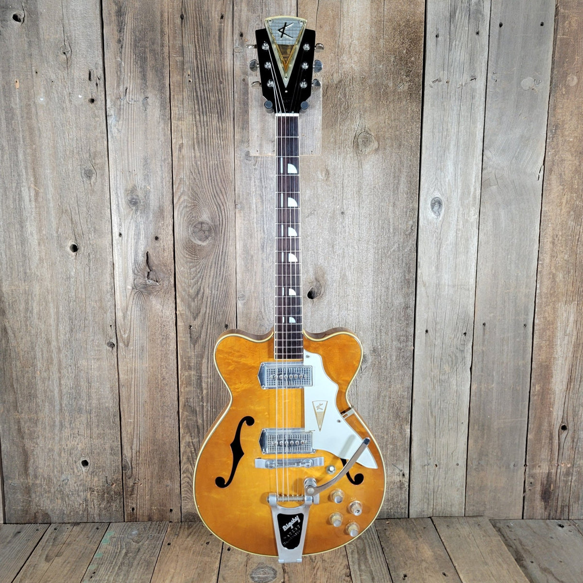 Kay 1960s Jazz II Model K775 – Vintage Hollowbody Electric Guitar with Kelvinator Headstock '61 - '66 - Mahar's Vintage Guitars