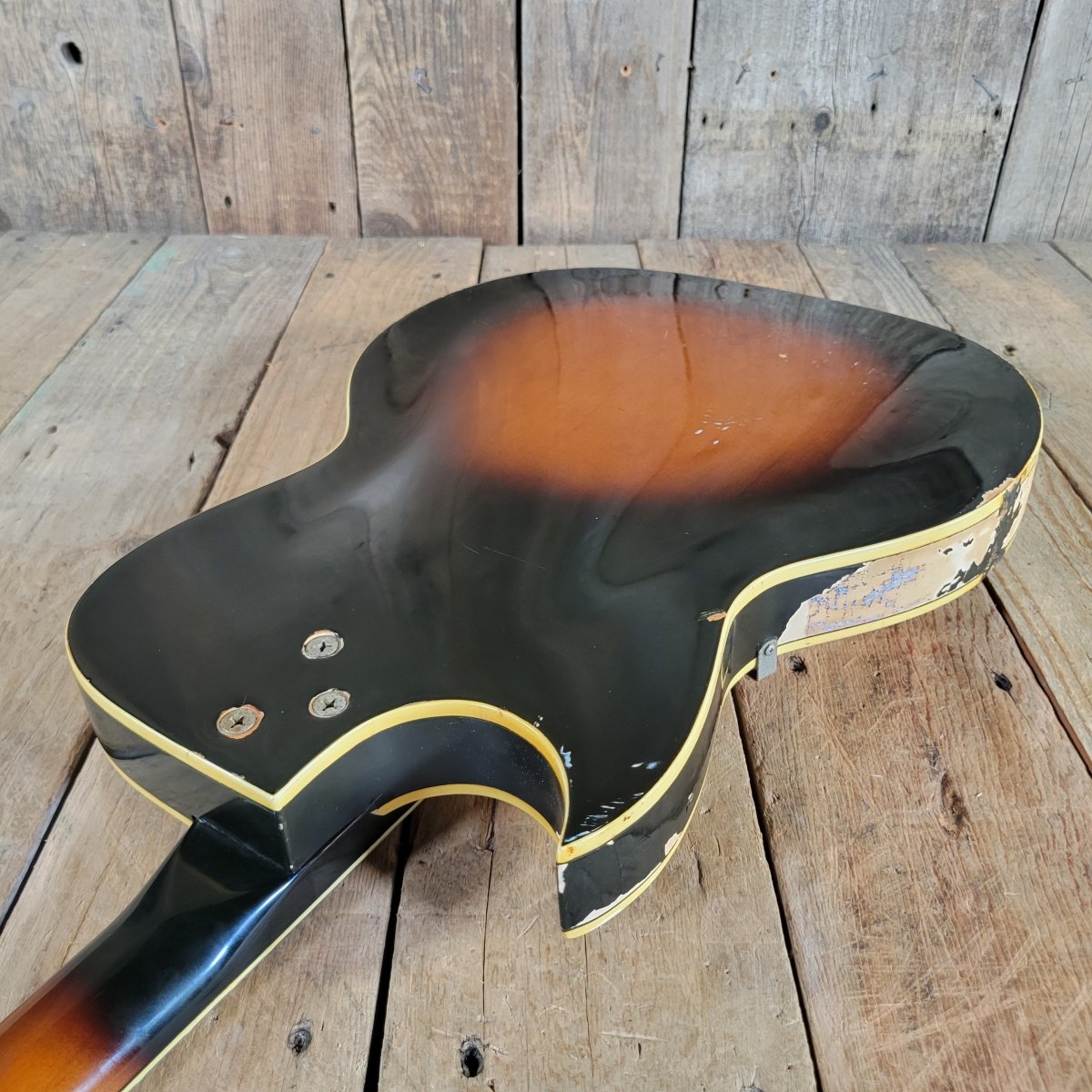 Kay 1960s Speed Demon P-3 Sunburst w/ Case - Mahar's Vintage Guitars