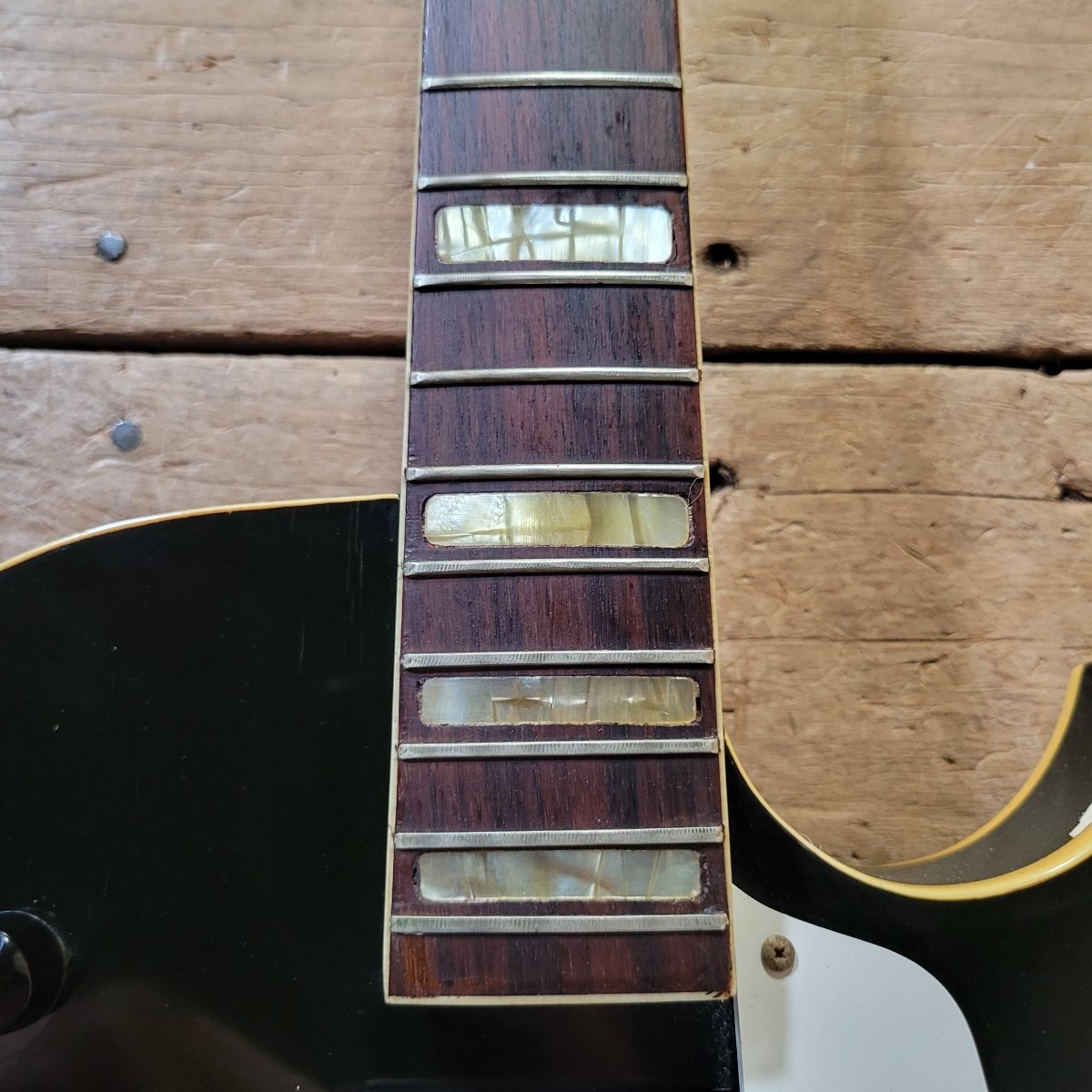 Kay 1960s Speed Demon P-3 Sunburst w/ Case - Mahar's Vintage Guitars