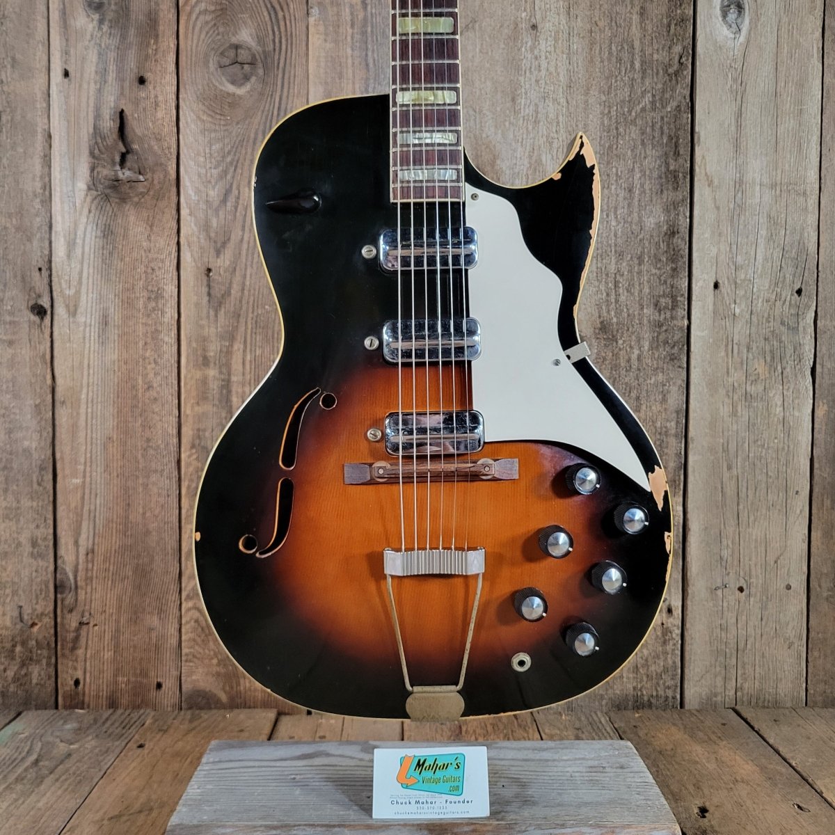 Kay 1960s Speed Demon P-3 Sunburst w/ Case - Mahar's Vintage Guitars