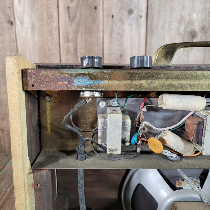 Kay Vanguard Model 700 Transistor Amp 1963 - Mahar's Vintage Guitars