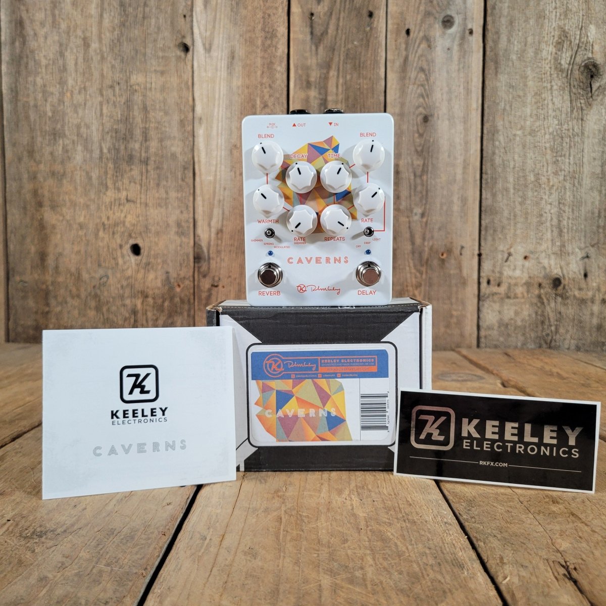 Keeley 2019 Caverns V2 Reverb / Delay Pedal in Box, Mint - Mahar's Vintage Guitars