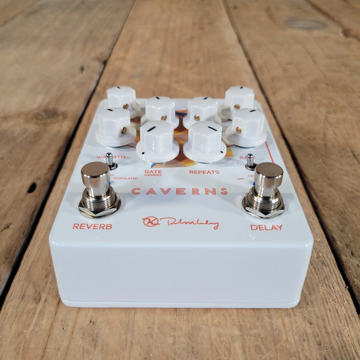 Keeley 2019 Caverns V2 Reverb / Delay Pedal in Box, Mint - Mahar's Vintage Guitars