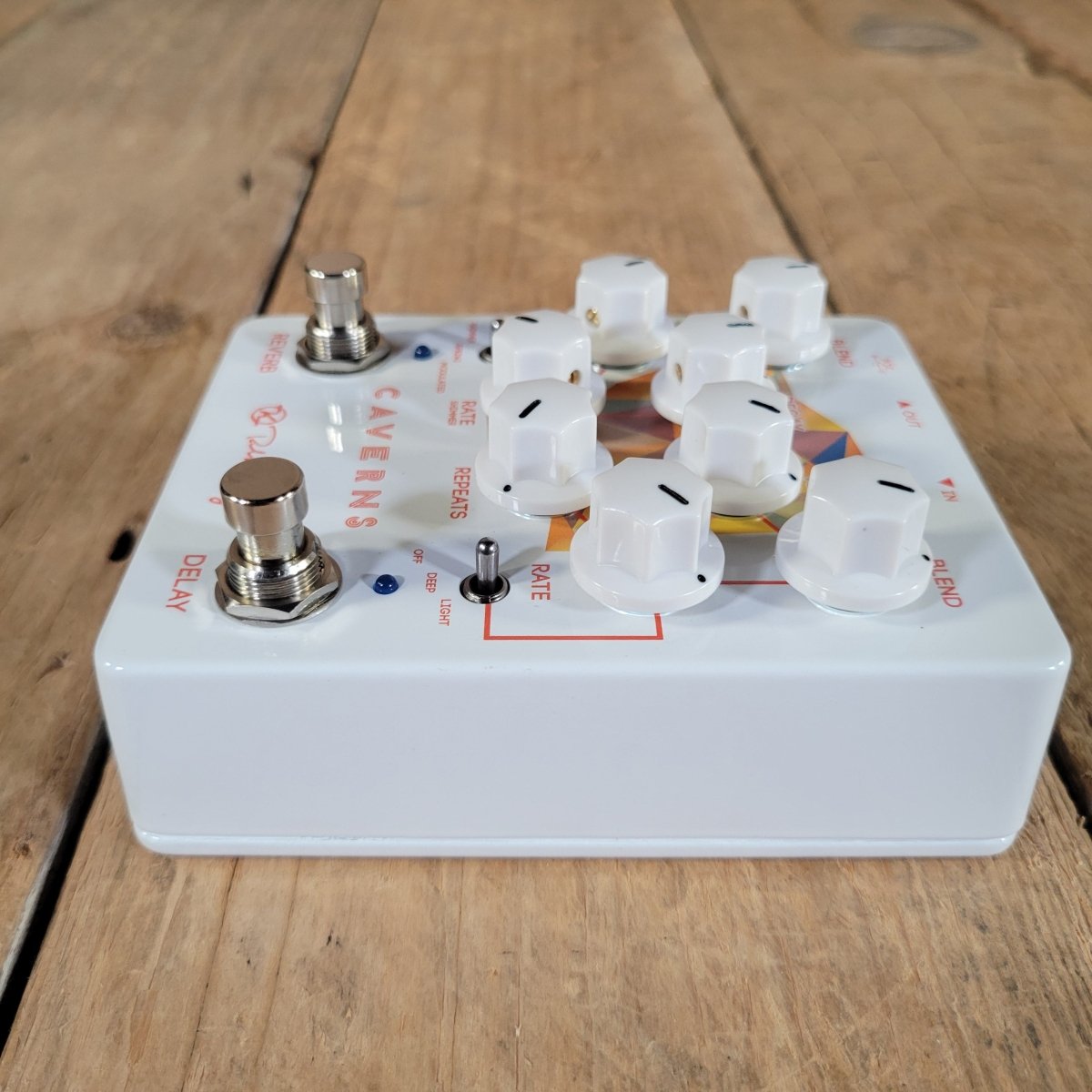 Keeley 2019 Caverns V2 Reverb / Delay Pedal in Box, Mint - Mahar's Vintage Guitars