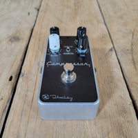 Keeley 4 Knob Compressor Pedal 2024 - Mahar's Vintage Guitars