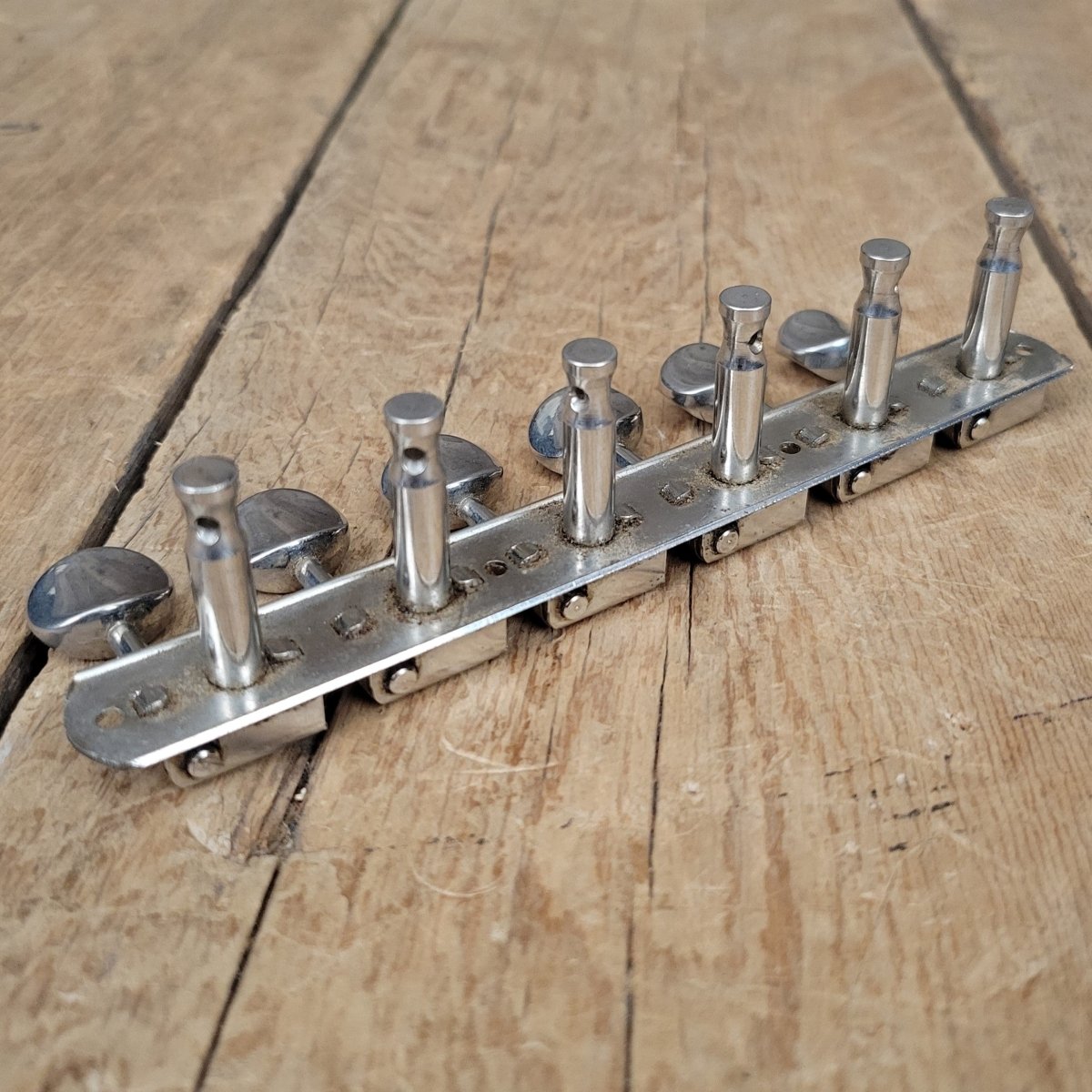 Kluson Deluxe 6 In Line Strip Tuners Tuning Machines Lefty or