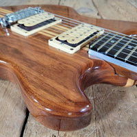 Kramer DMZ 2000 – 1979 Vintage Aluminum Neck Guitar, 100% Original w/ Case - Mahar's Vintage Guitars