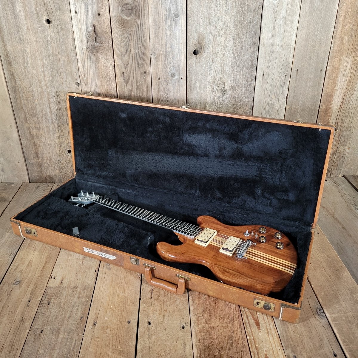 Kramer DMZ 2000 – 1979 Vintage Aluminum Neck Guitar, 100% Original w/ Case - Mahar's Vintage Guitars