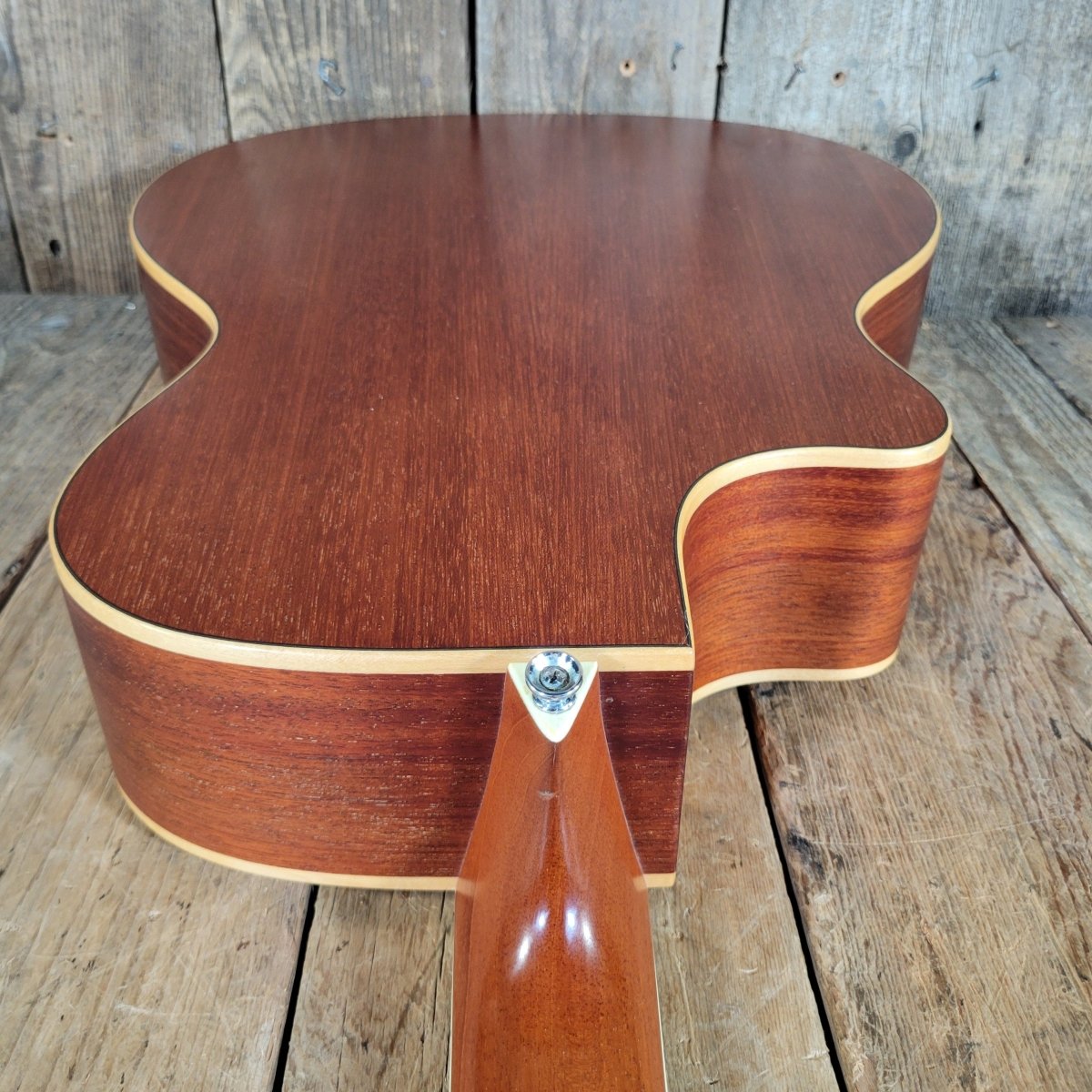 Larrivee OMV - 03 Mahogany 2004 w/ Pickup & Hard Case - Mahar's Vintage Guitars