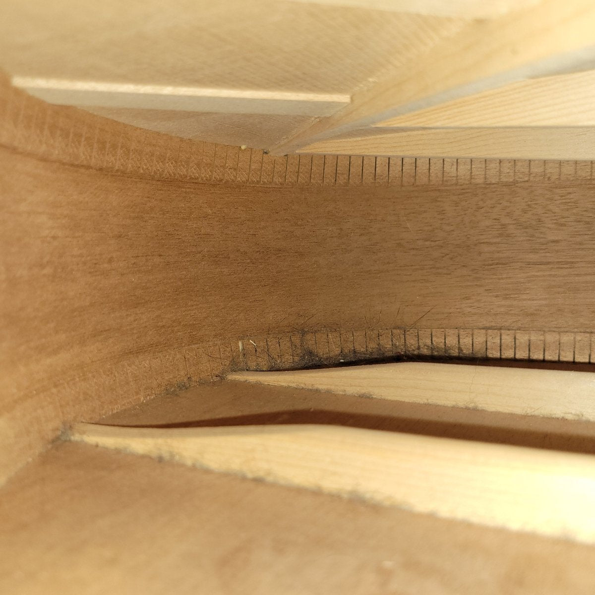 Larrivee OMV - 03 Mahogany 2004 w/ Pickup & Hard Case - Mahar's Vintage Guitars