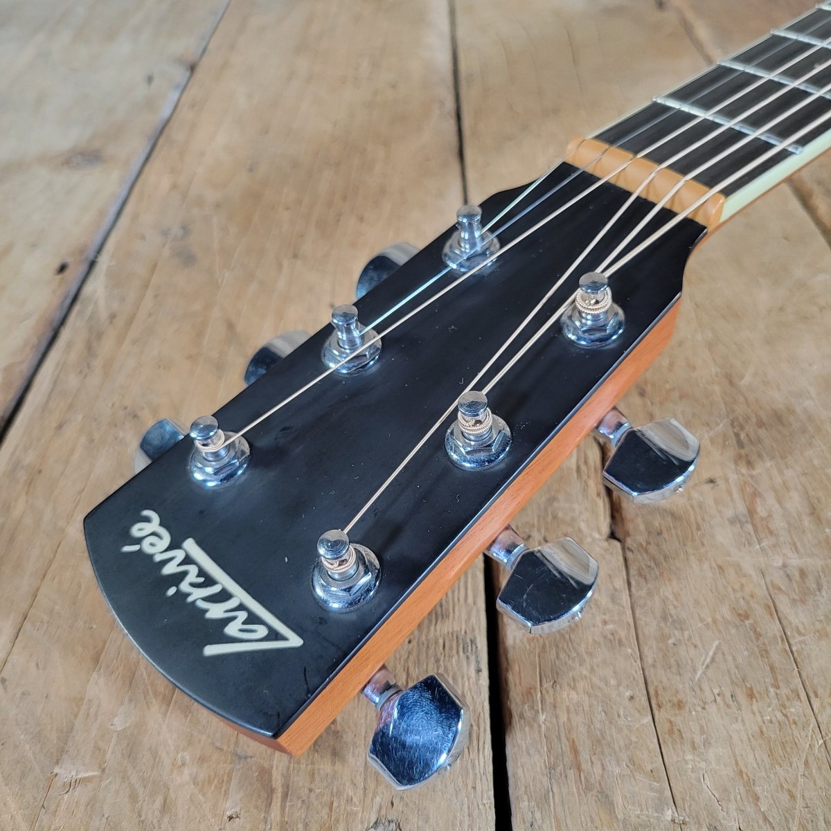 Larrivee OMV - 03 Mahogany 2004 w/ Pickup & Hard Case - Mahar's Vintage Guitars