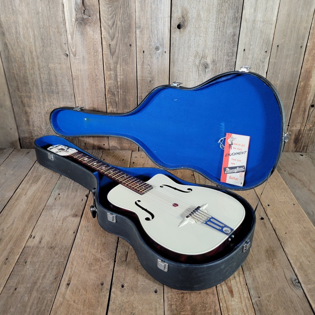 Maccaferri G30 1950s With Paperwork and Hard Case - Mahar's Vintage Guitars