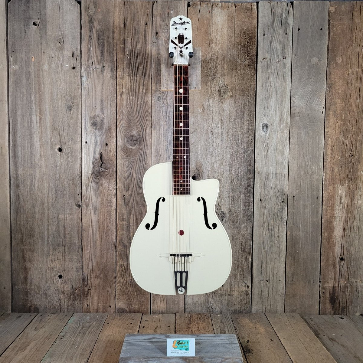 Maccaferri G30 1950s With Paperwork and Hard Case - Mahar's Vintage Guitars