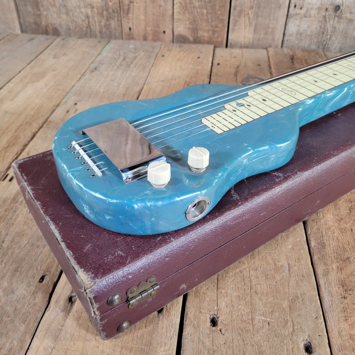 Magnatone 1951 Blue Pearloid MOTS Lap Steel w/ Case - Mahar's Vintage Guitars
