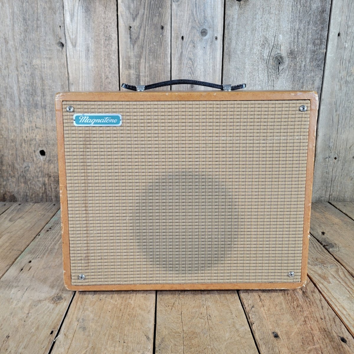 Magnatone 1967 Varsity Deluxe Model 108 Vintage Tube Amp - Mahar's Vintage Guitars
