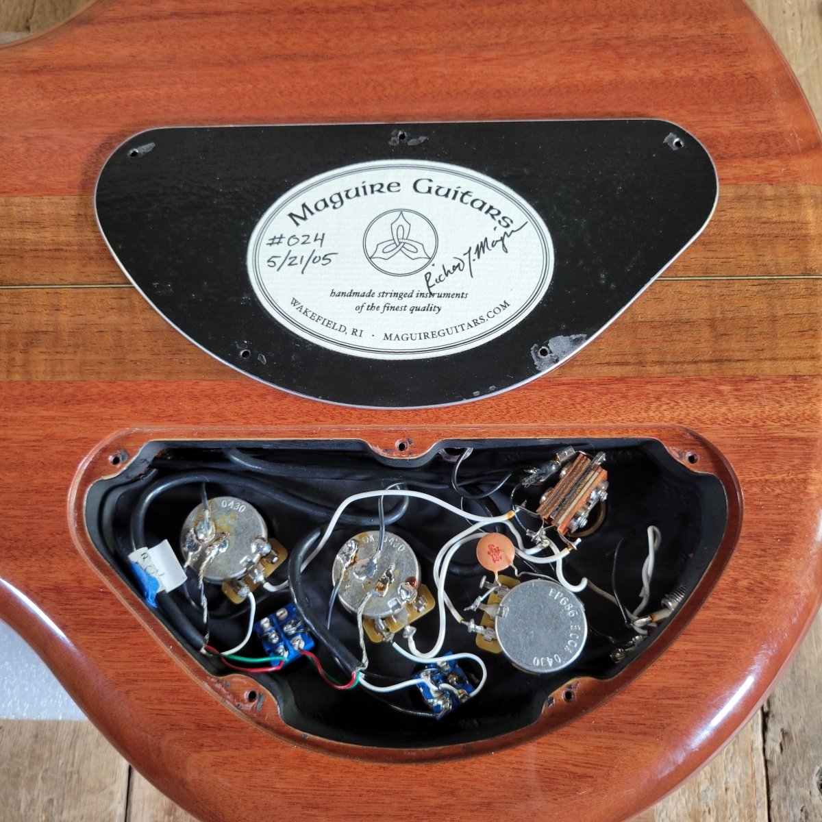 Maguire 2005 Meridian Double Cutaway Koa Top w/ Original Case, Excellent - Mahar's Vintage Guitars