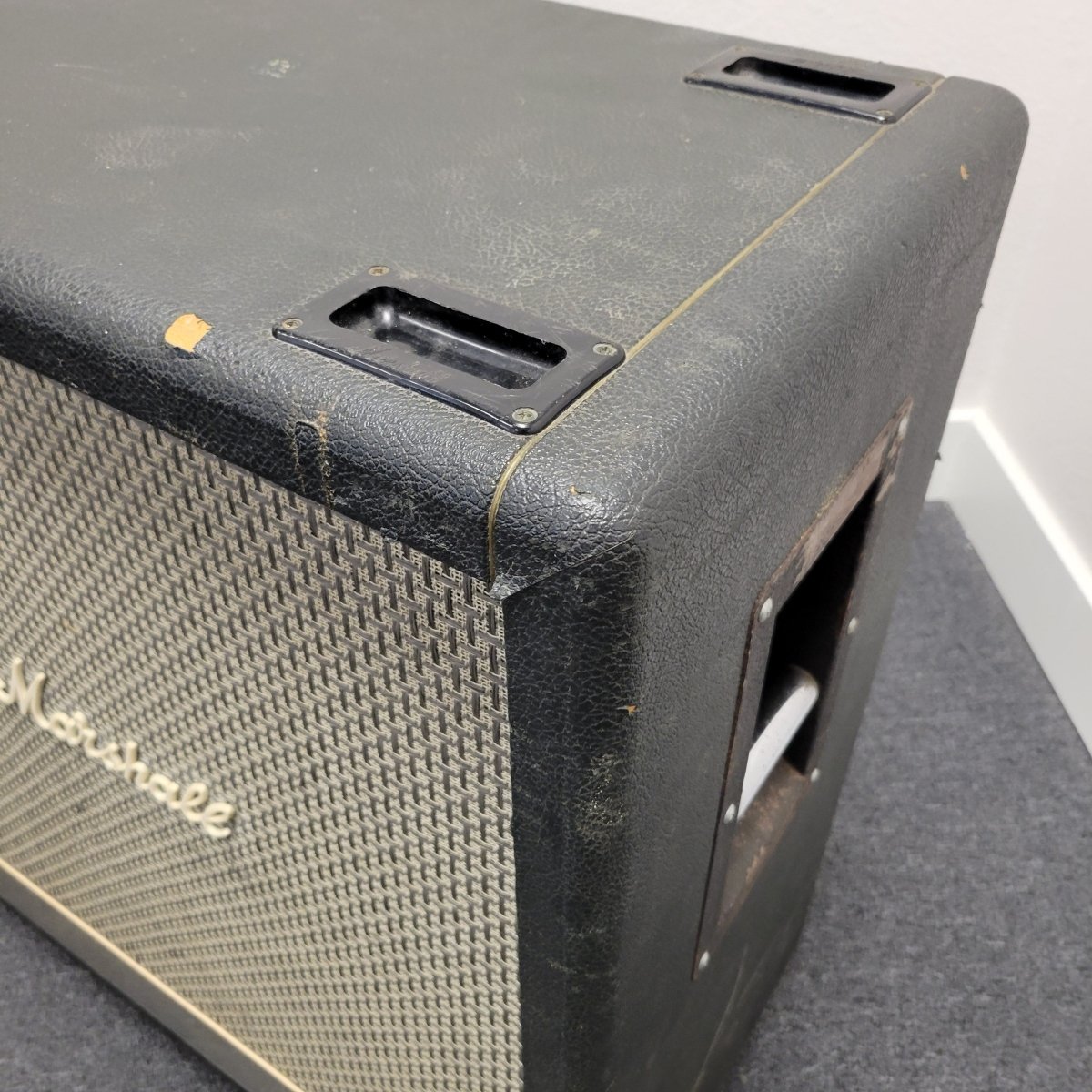 Marshall 1960b 4x12 cab 1972 - Mahar's Vintage Guitars