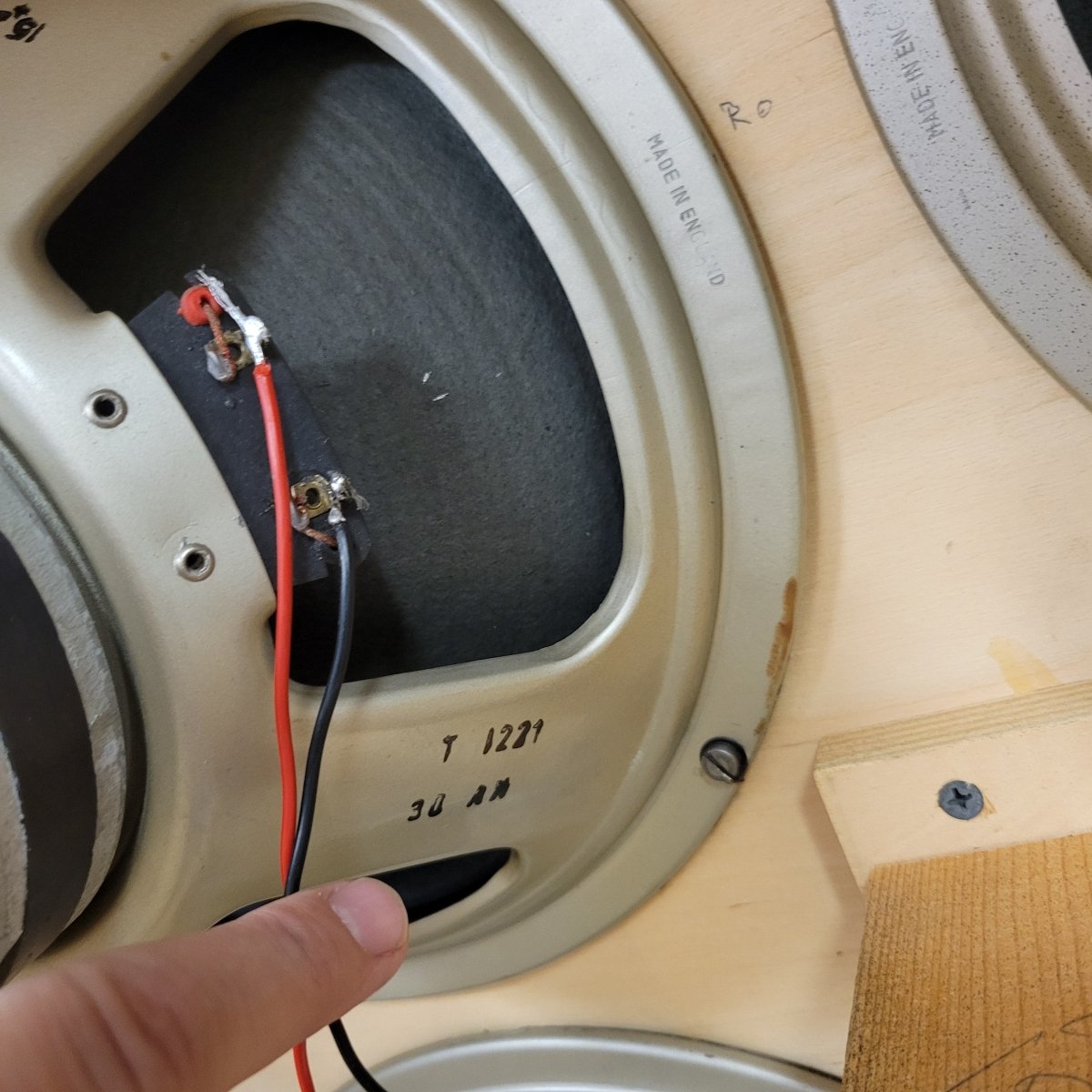 Marshall 1960b 4x12 cab 1972 - Mahar's Vintage Guitars