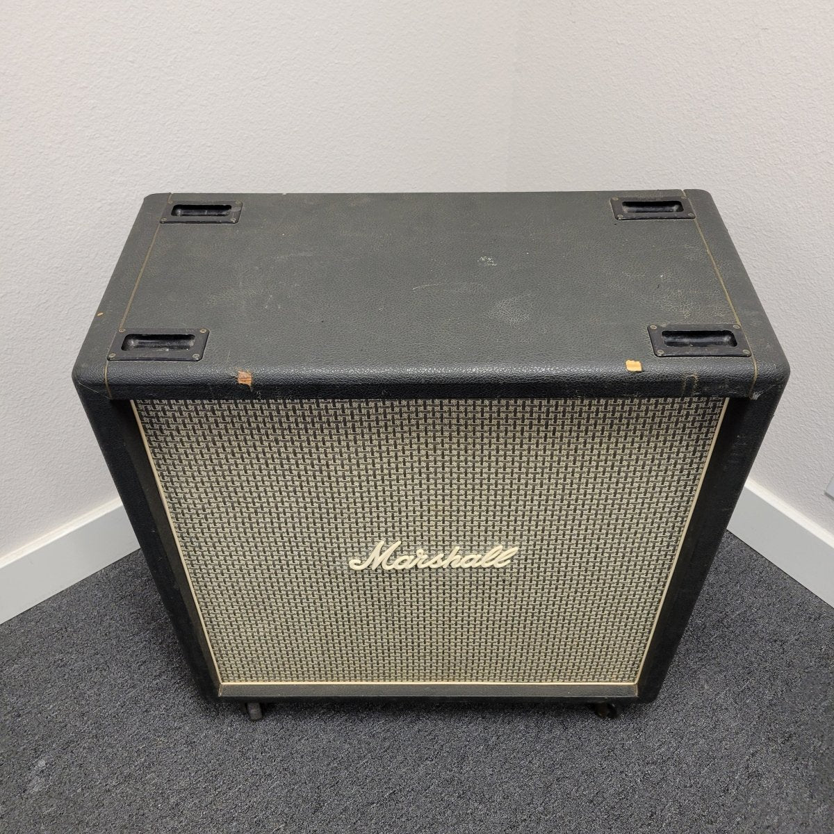 Marshall 1960b 4x12 cab 1972 - Mahar's Vintage Guitars