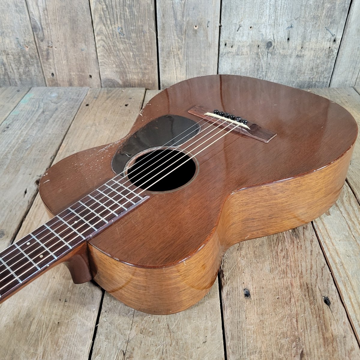 Martin 0 - 17 1948 w/ Cedar Creek case Excellent - Mahar's Vintage Guitars