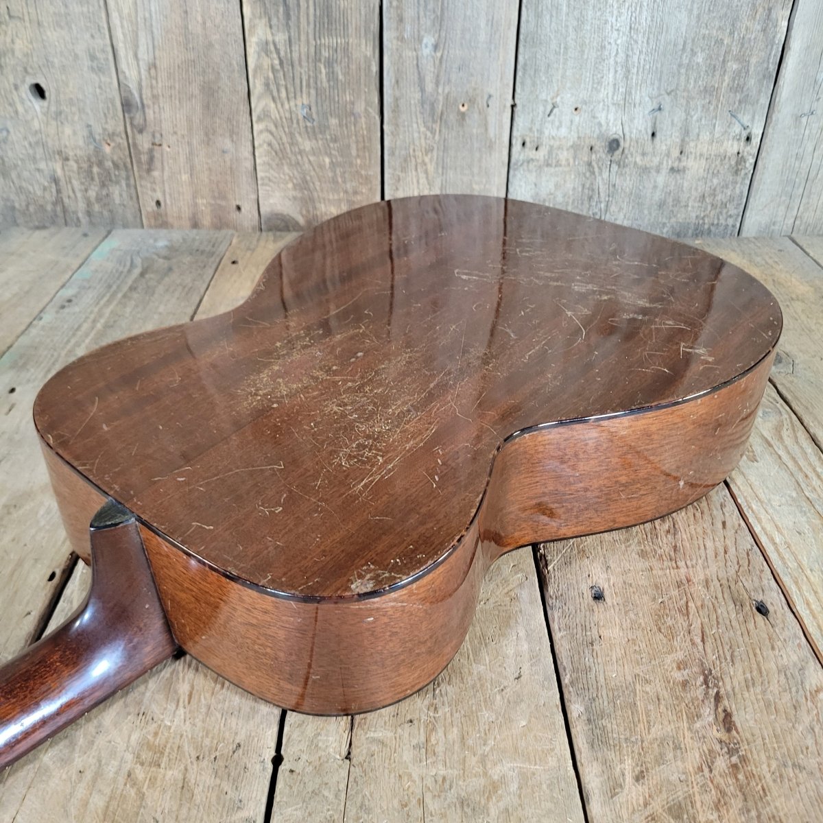 Martin 000 - 18 1946 — Tapered Bracing, Neck Reset, Refret - Mahar's Vintage Guitars