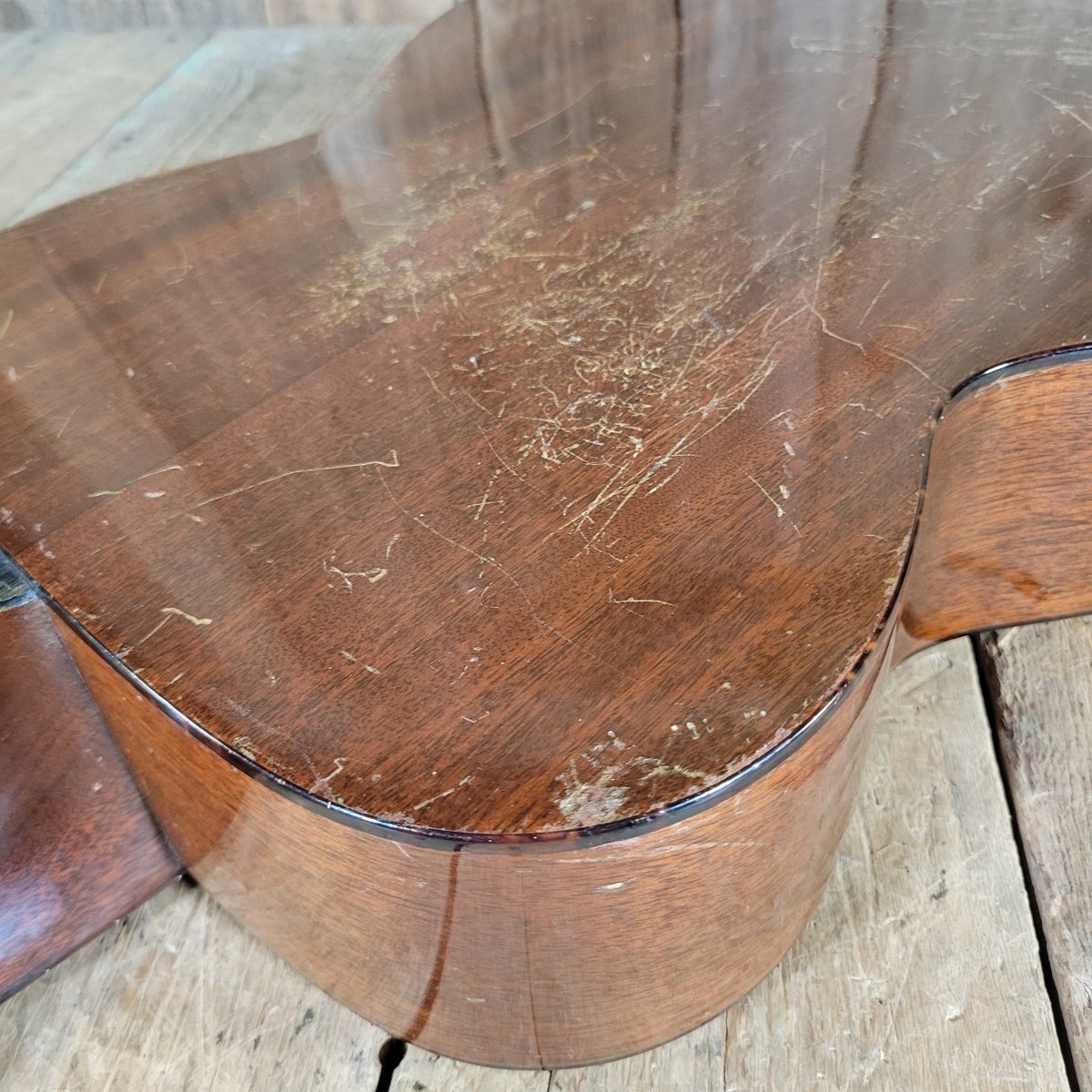 Martin 000 - 18 1946 — Tapered Bracing, Neck Reset, Refret - Mahar's Vintage Guitars