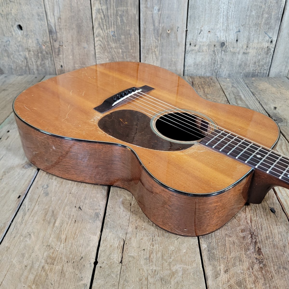 Martin 000 - 18 1946 — Tapered Bracing, Neck Reset, Refret - Mahar's Vintage Guitars