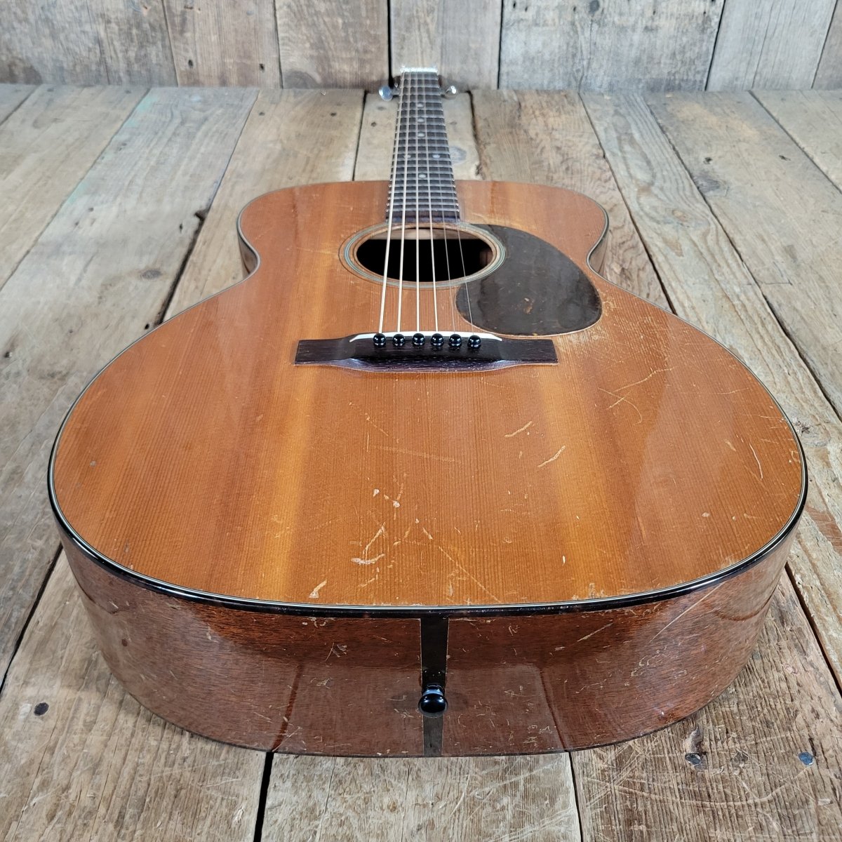 Martin 000 - 18 1946 — Tapered Bracing, Neck Reset, Refret - Mahar's Vintage Guitars