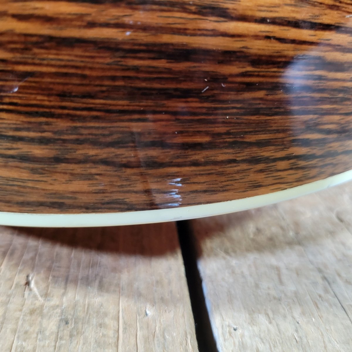 Martin 000 - 28 1975 - Look at the Back! - Mahar's Vintage Guitars