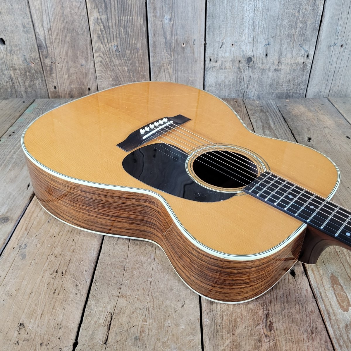 Martin 000 - 28 1975 - Look at the Back! - Mahar's Vintage Guitars