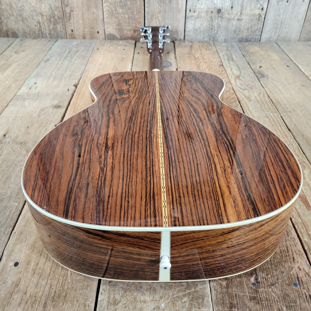 Martin 000 - 28 1975 - Look at the Back! - Mahar's Vintage Guitars