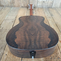 Martin 000 - X2E Acoustic - Electric Guitar 2024 – Solid Sitka Spruce Top, Road Series Performance - Mahar's Vintage Guitars