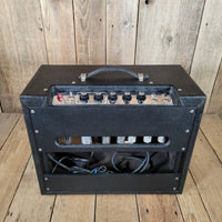 Martin 112T Combo Amp 1960 DeArmond - Made Mint Condition - Mahar's Vintage Guitars