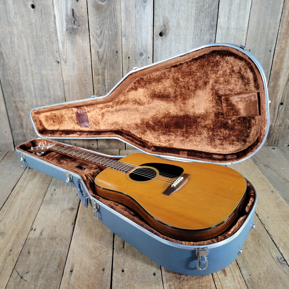 Martin 1973 D-18 Crack Free w/ Original Case - Mahar's Vintage Guitars