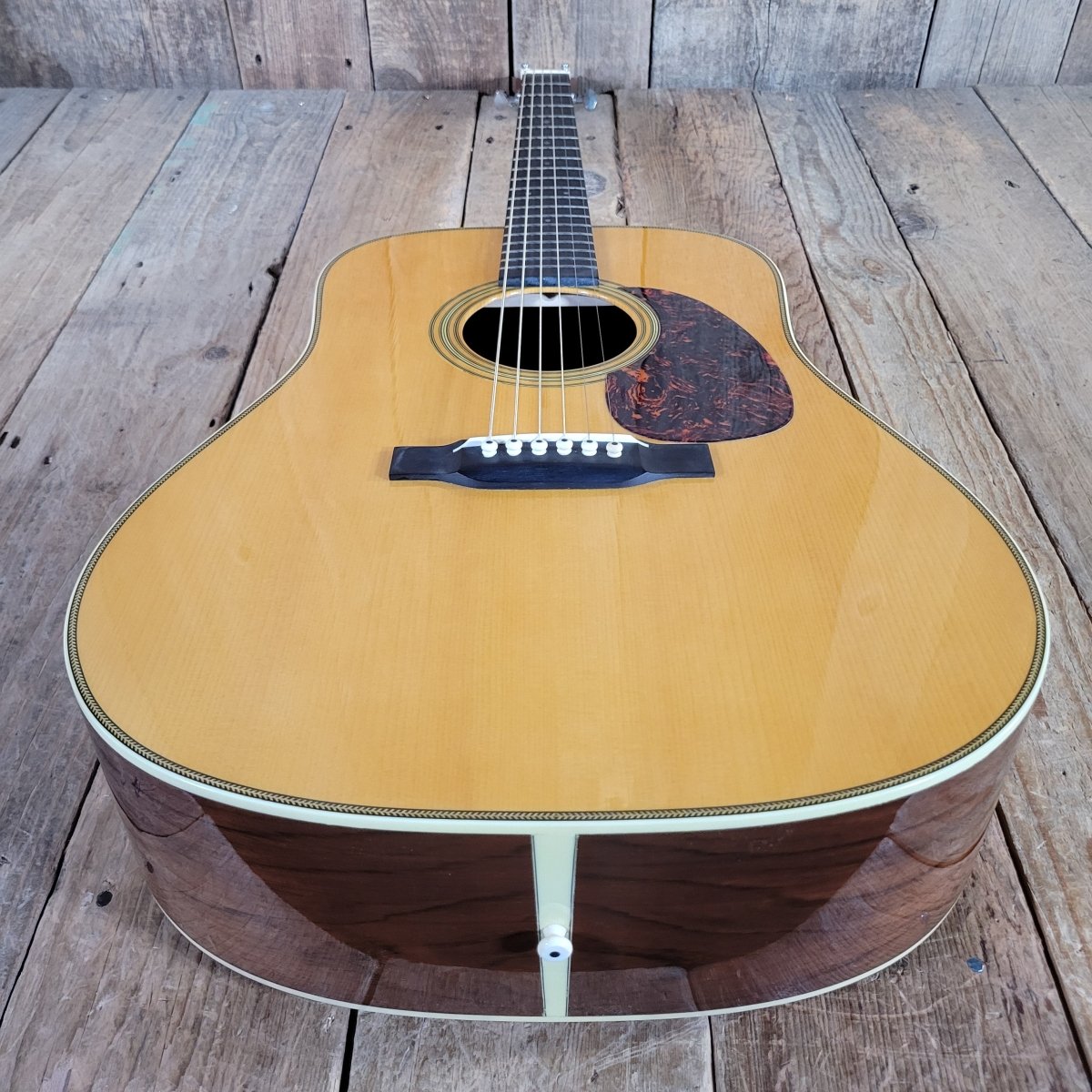 Martin 2001 D - 28GE Golden Era Brazilian RW 266 Near Mint - Mahar's Vintage Guitars