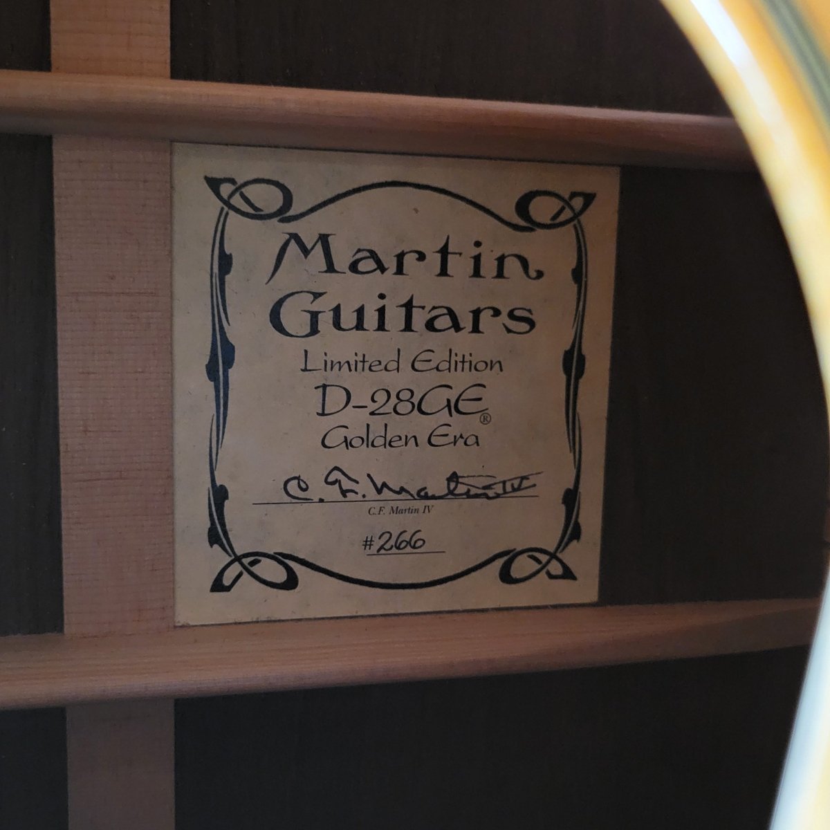 Martin 2001 D - 28GE Golden Era Brazilian RW 266 Near Mint - Mahar's Vintage Guitars