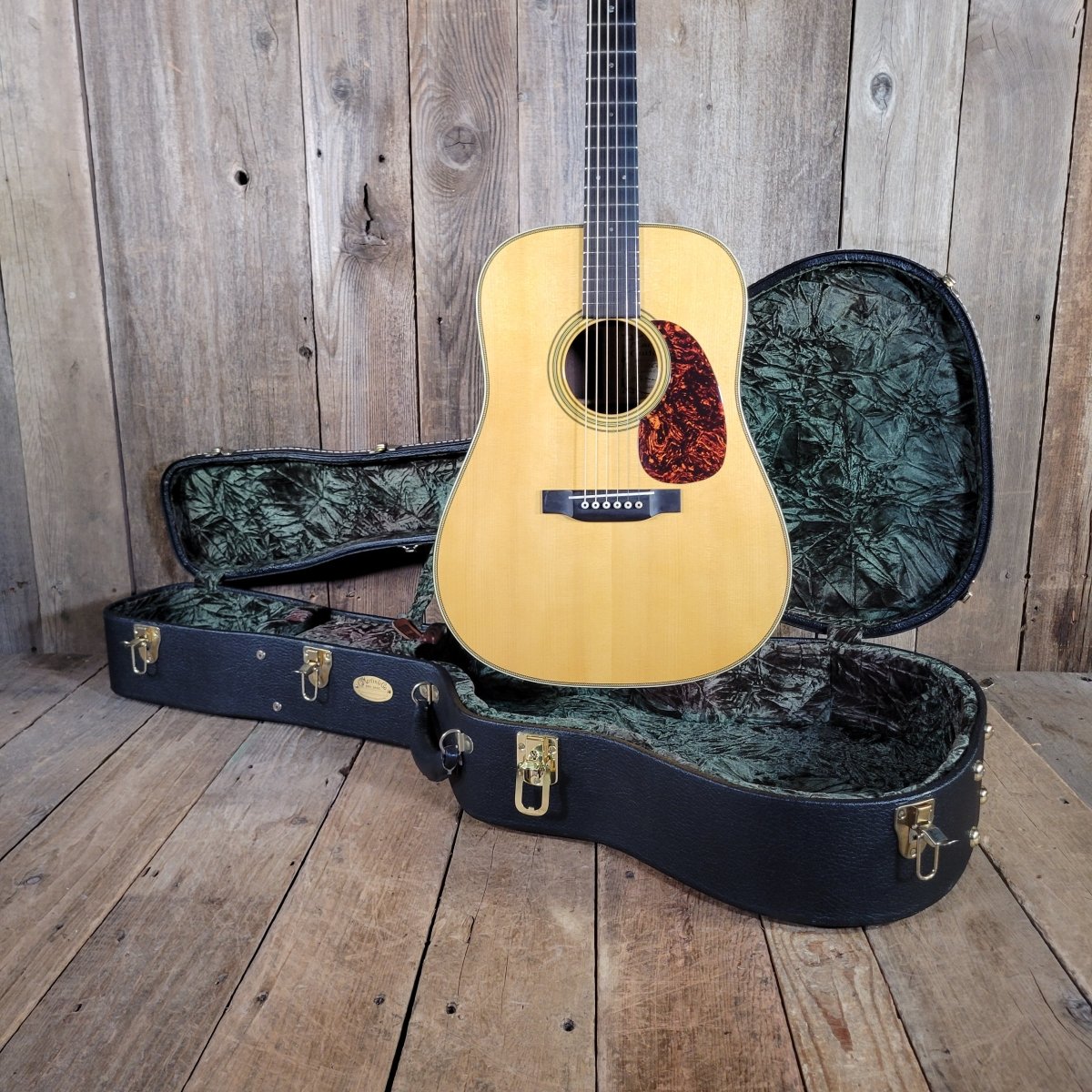 Martin 2001 D - 28GE Golden Era Brazilian RW 266 Near Mint - Mahar's Vintage Guitars