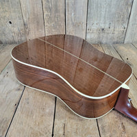Martin 2009 HD - 28 Custom Adirondack Ambertone Sunburst Excellent - Mahar's Vintage Guitars