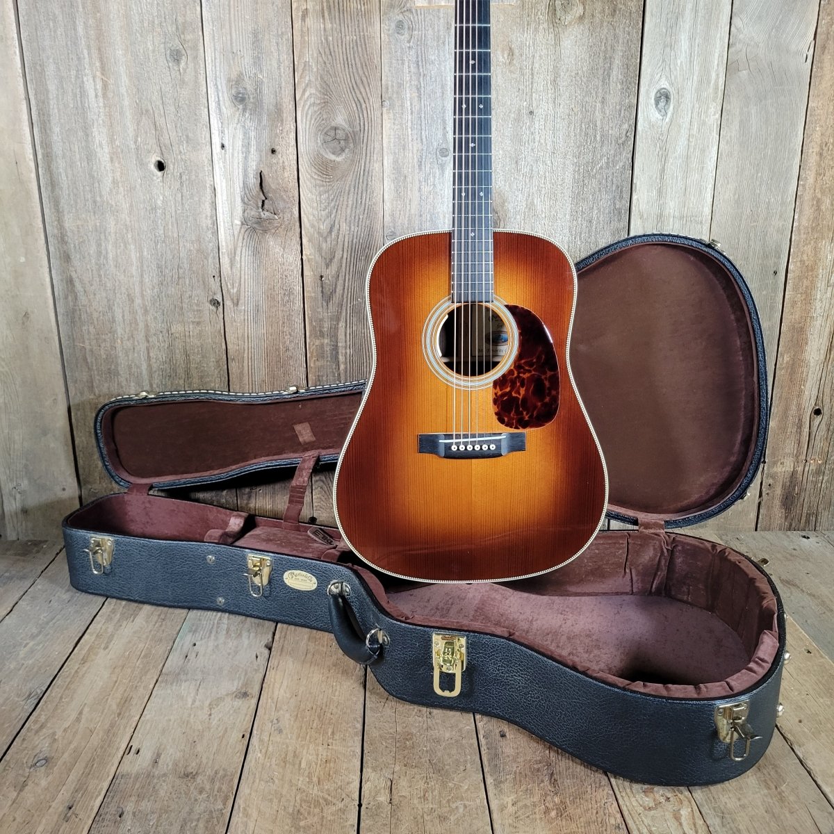 Martin 2009 HD - 28 Custom Adirondack Ambertone Sunburst Excellent - Mahar's Vintage Guitars
