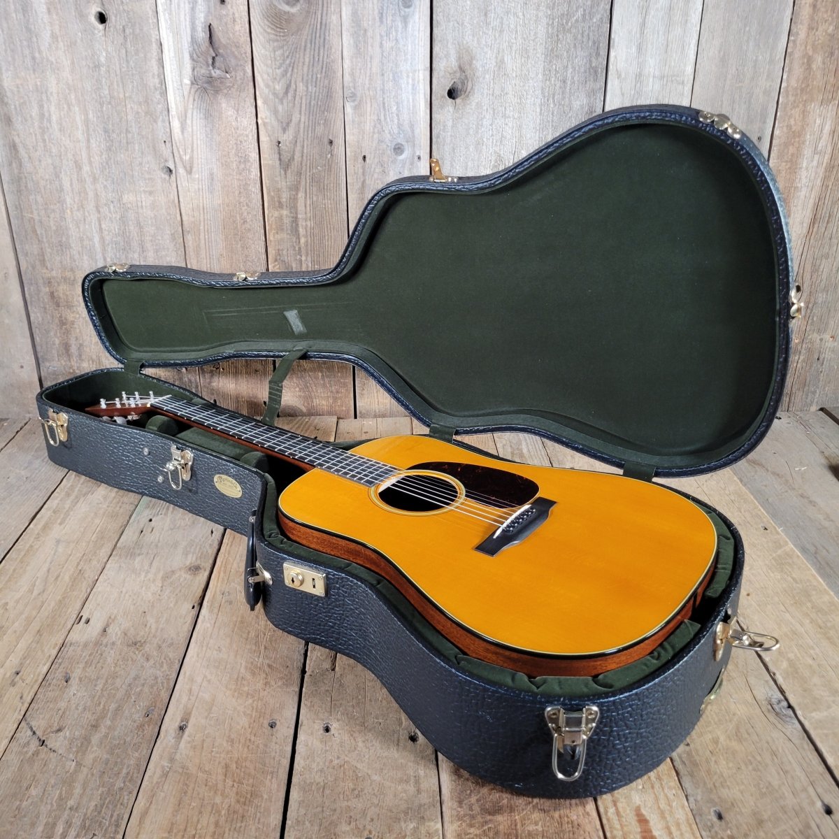 Martin 2017 D-18 Authentic 1939 Aged w/ LR Baggs System & Original Case - Mahar's Vintage Guitars