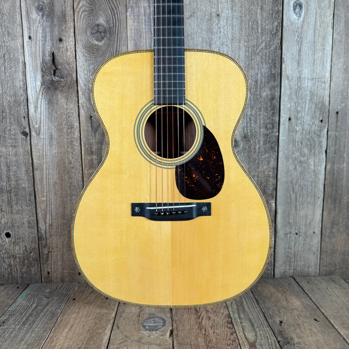 Martin Custom Shop 000 / OM 2022 Natural Alaskan Cedar Guatemalan Rosewood - Mahar's Vintage Guitars