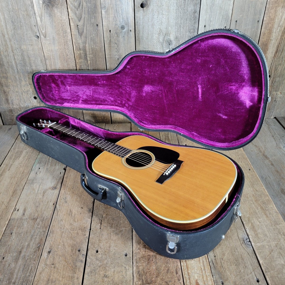 Martin D - 28 1970 Vintage Dreadnought Acoustic Guitar w/ Original Case - Mahar's Vintage Guitars