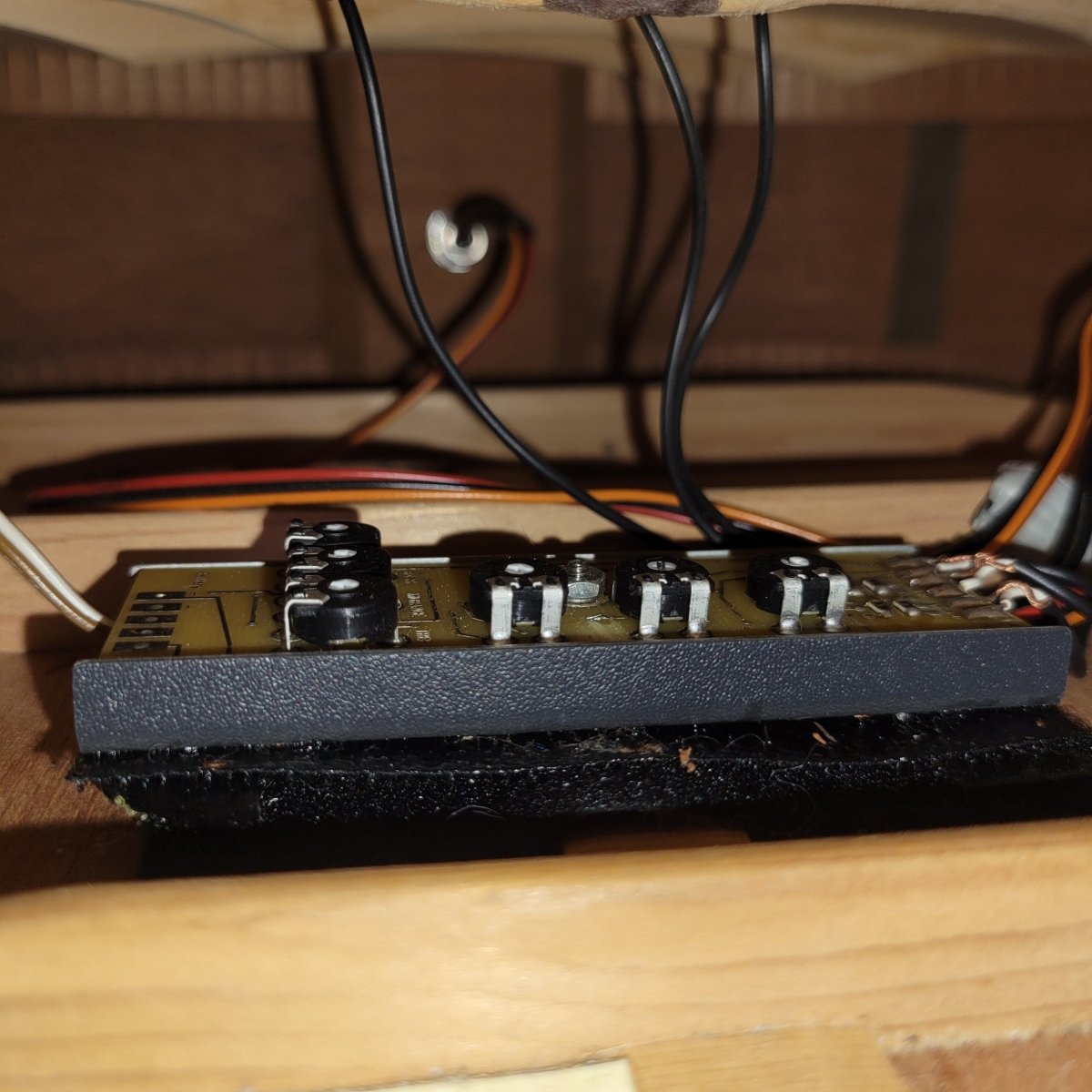 Martin OM - 18GE 2005 w/ K&K Pickup & Preamp - Mahar's Vintage Guitars