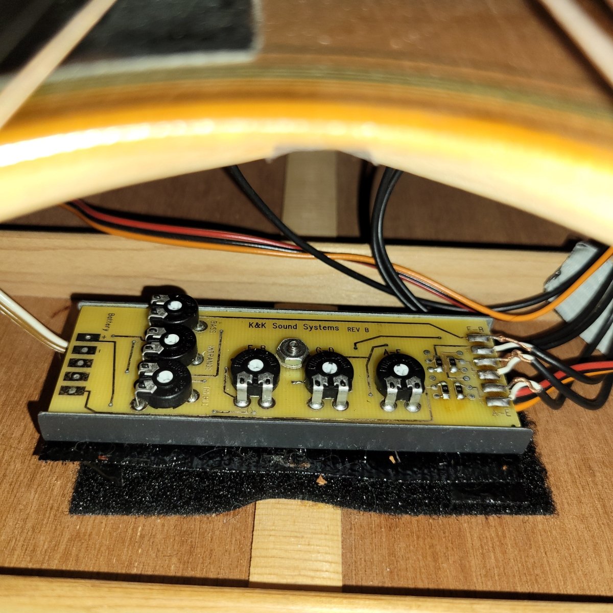 Martin OM - 18GE 2005 w/ K&K Pickup & Preamp - Mahar's Vintage Guitars