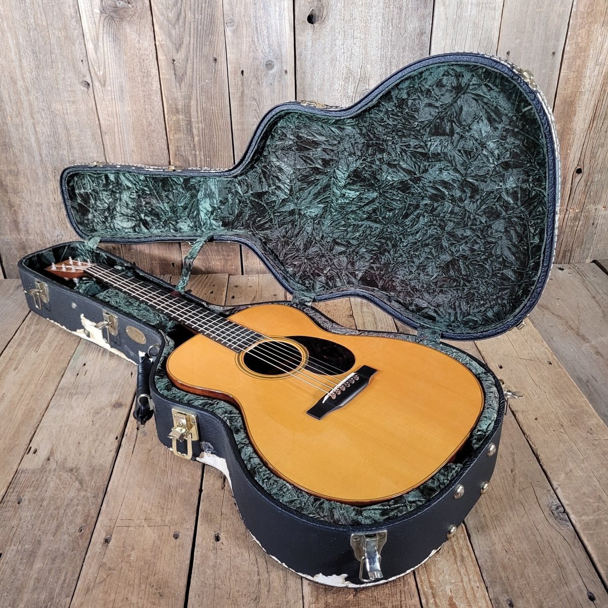 Martin OM - 18GE 2005 w/ K&K Pickup & Preamp - Mahar's Vintage Guitars