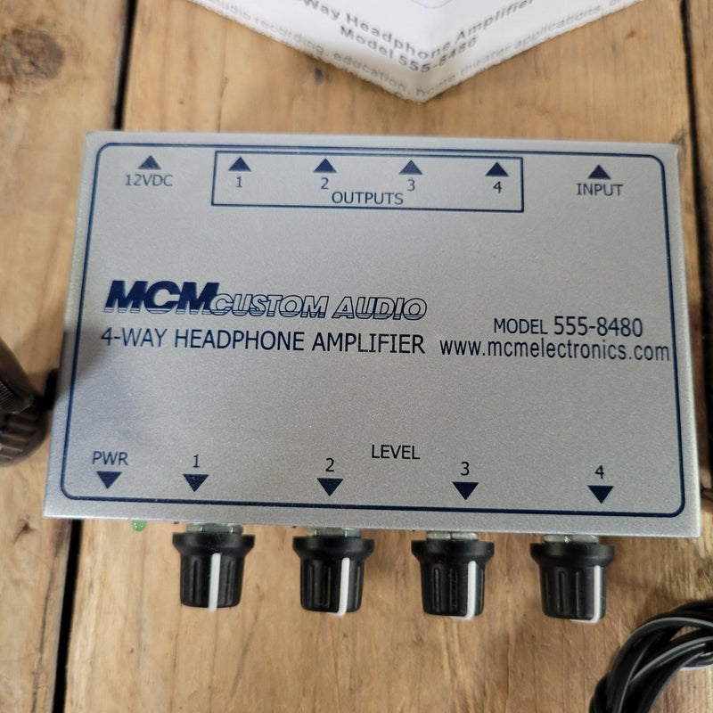 MCM Model 555 - 8480 1 in 4 out headphone amplifier with power adaptor - Mahar's Vintage Guitars