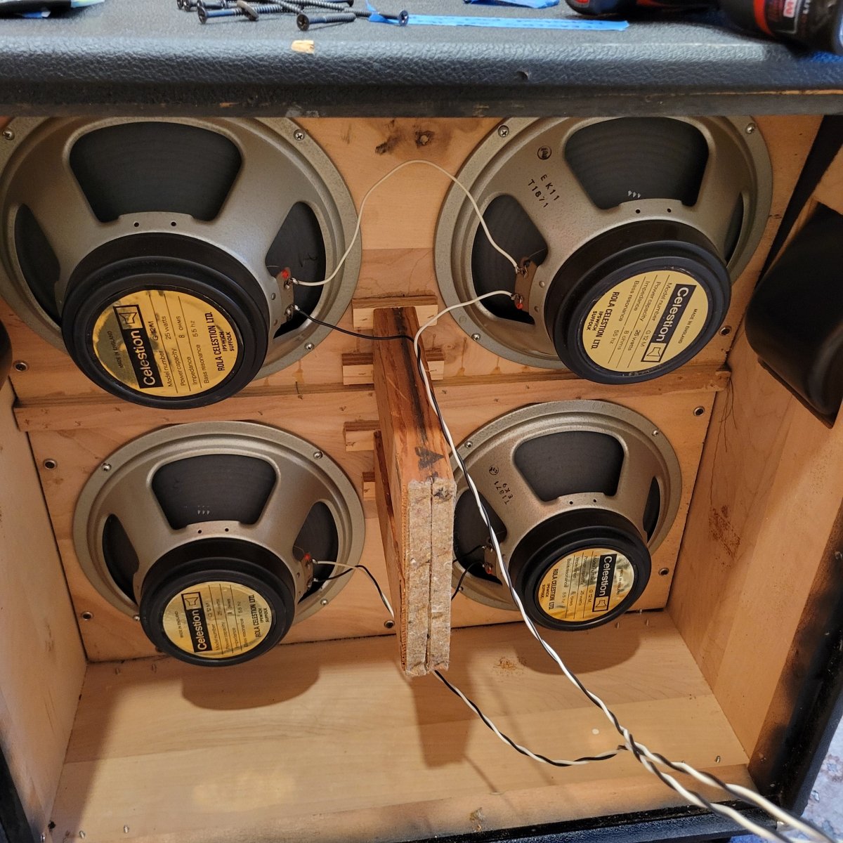 Mitchell 1977-78 GB412 4x12 Cab Celestion G12M 25W 55Hz - Mahar's Vintage Guitars