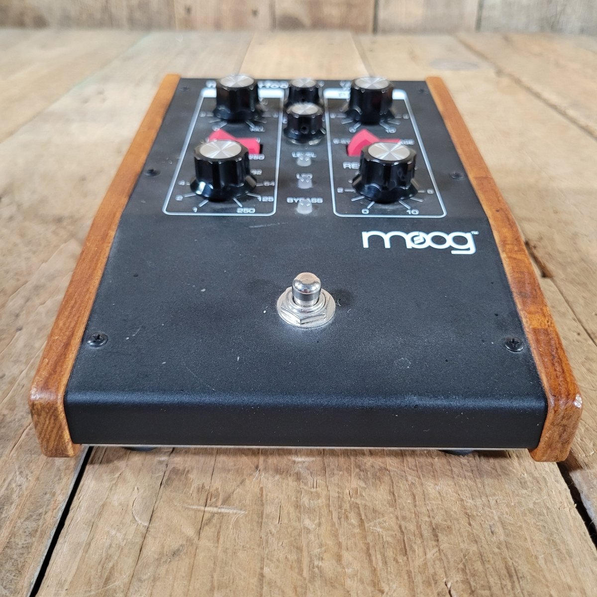 Moog Moogerfooger MF - 103 Twelve Stage Phaser w/ Power Supply 2009 - Mahar's Vintage Guitars