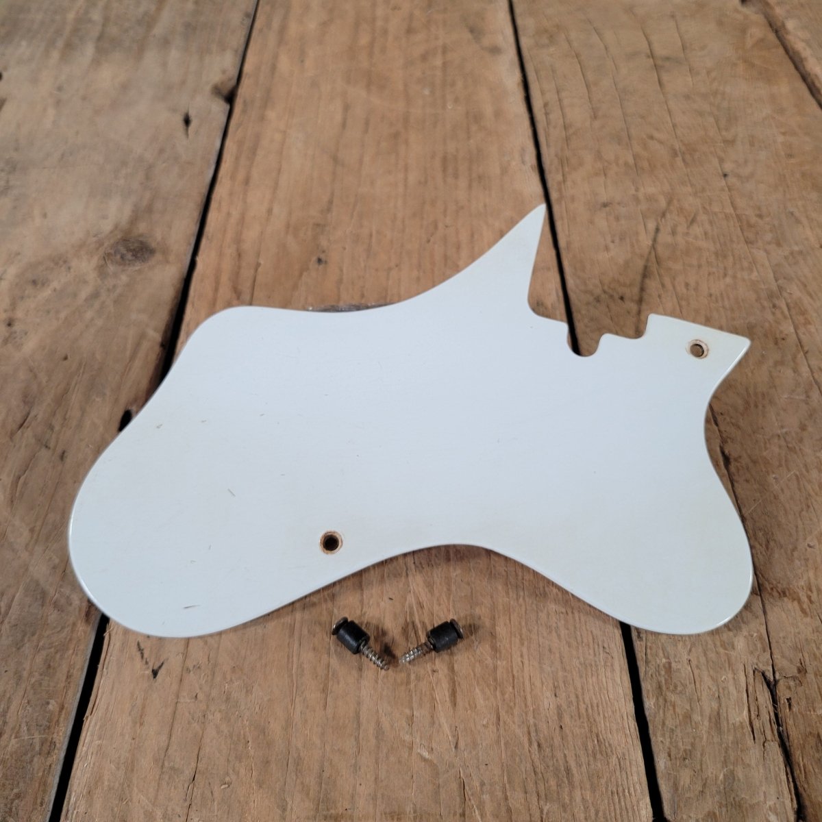 Mosrite Celebrity Pickguard 1960s With Screws – Mahar's Vintage